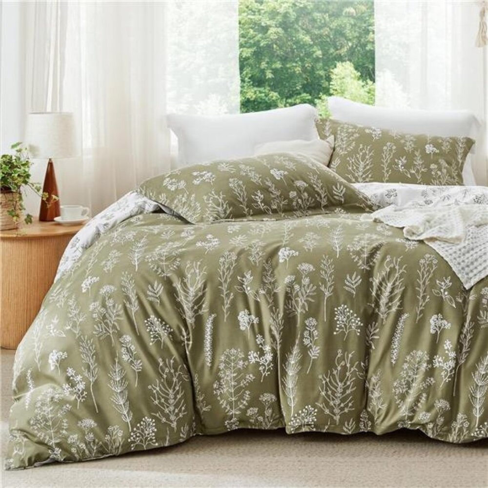 Bedsure King Comforter Set - Olive Green Bed Set, 3 Pieces Cute Floral Bedding,